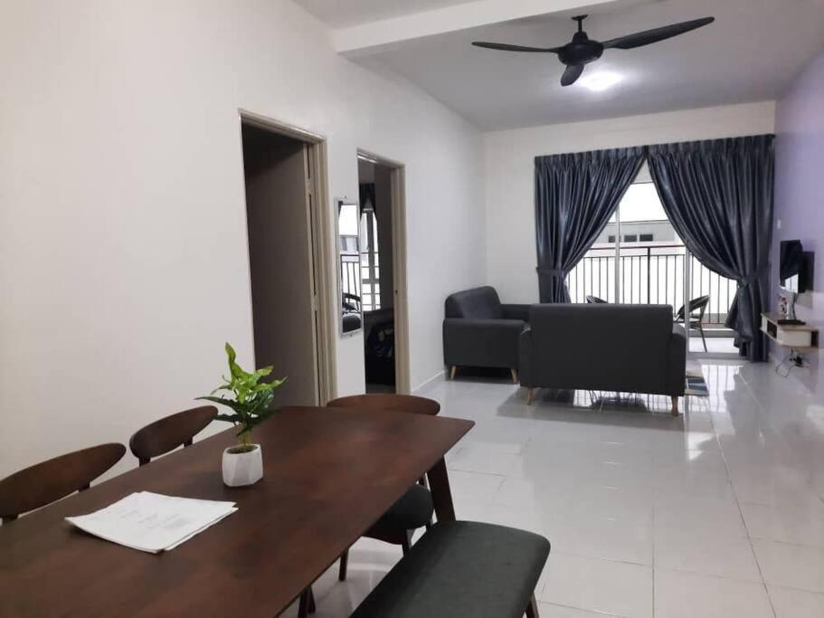 Bc Homestay @ Emerald Avenue Apartment, ברינצ'אנג מראה חיצוני תמונה